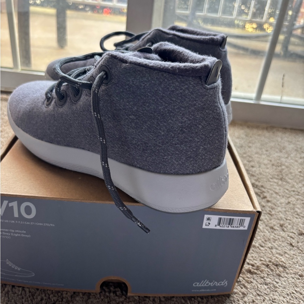 Allbirds Women's Sneakers never worn - Picture 6 of 9